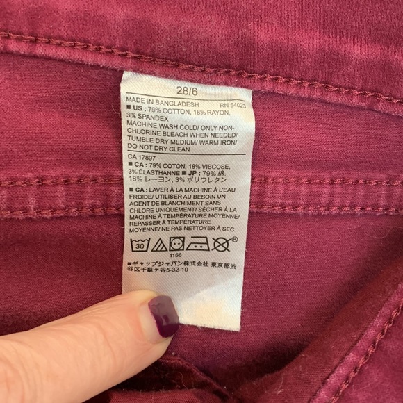 Banana Republic skinny jeans - gorgeous plum colour. - Picture 3 of 7